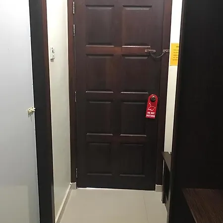 Teluk Lipat Seaview Inn Dungun Exterior photo